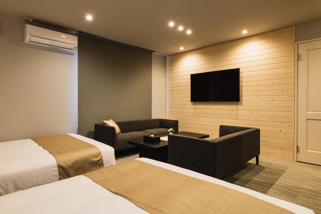 Grand Base Yakuin Odori Aparthotel Fukuoka  Eksteriør bilde
