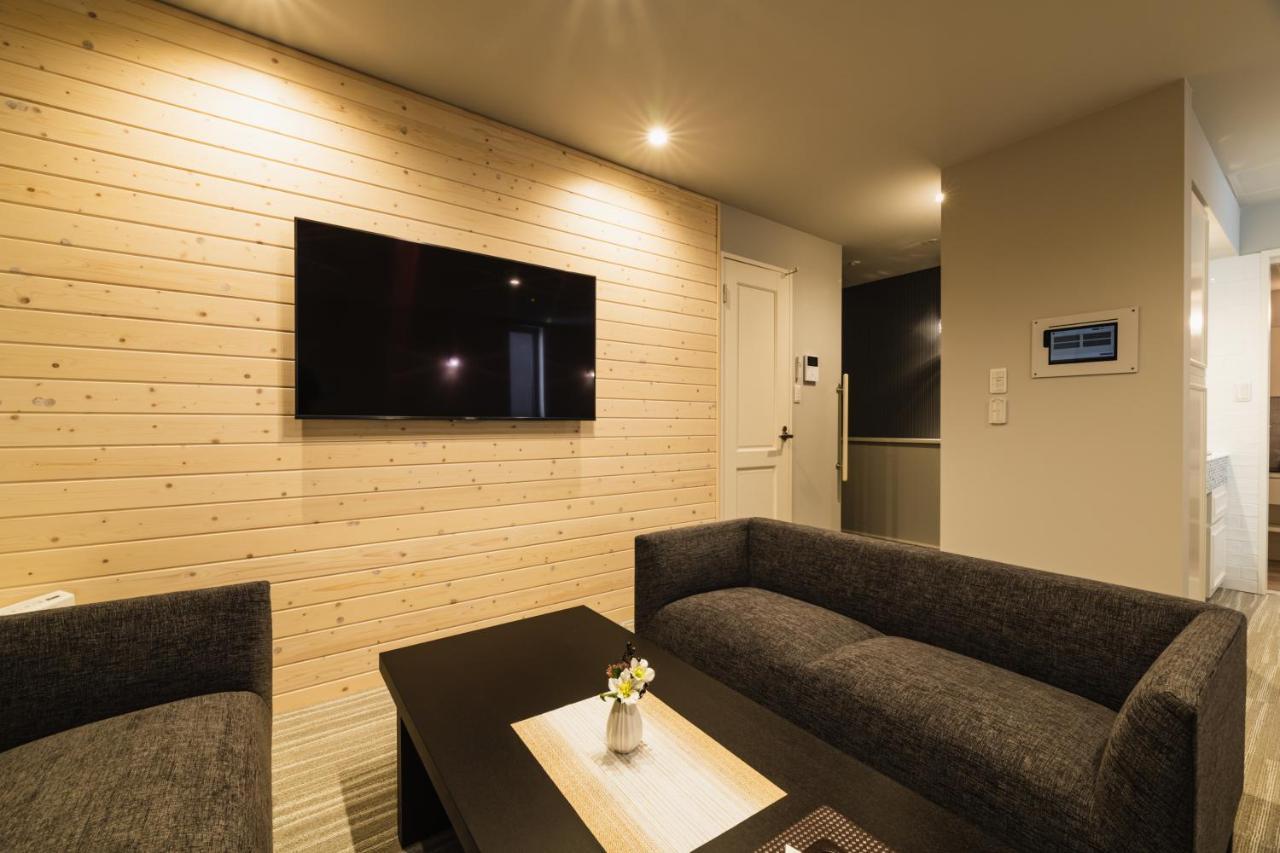 Grand Base Yakuin Odori Aparthotel Fukuoka  Eksteriør bilde