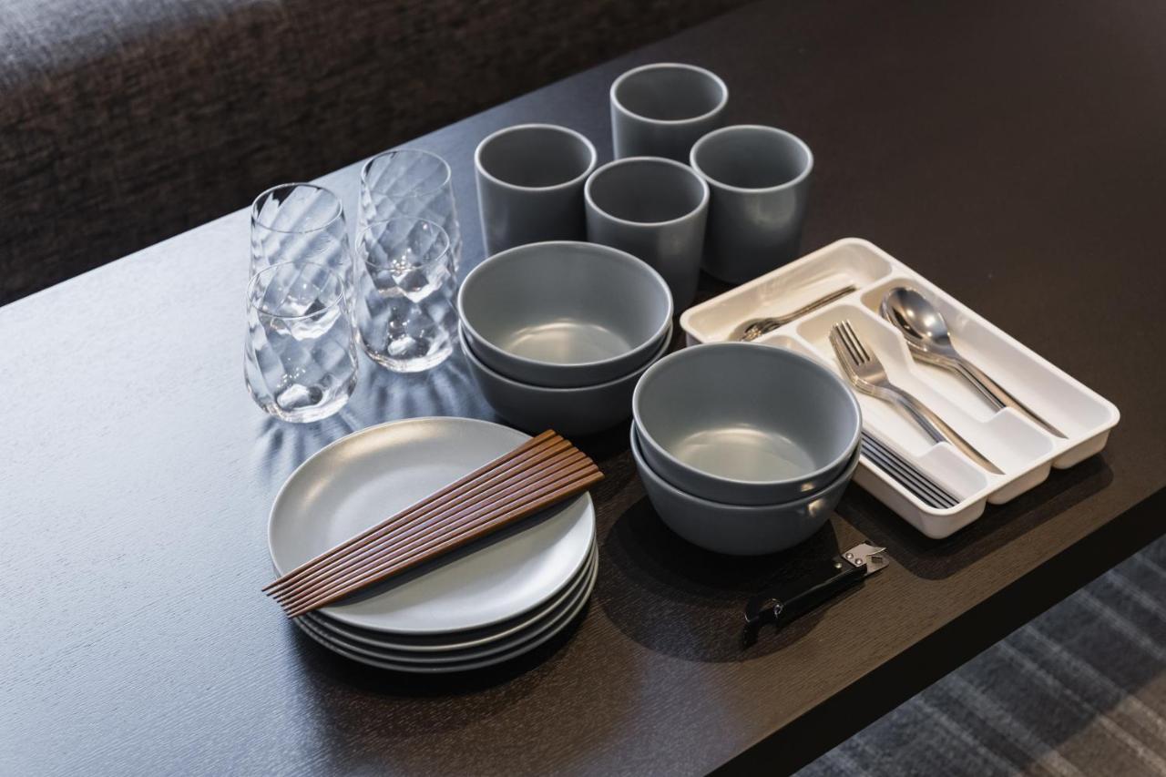 Grand Base Yakuin Odori Aparthotel Fukuoka  Eksteriør bilde